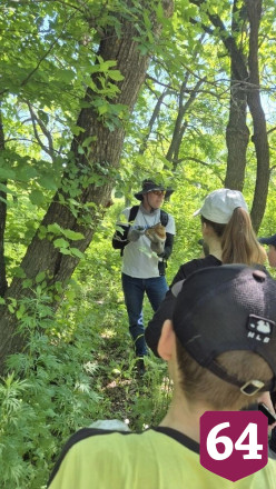Юных саратовцев в походе учили основам ориентирования